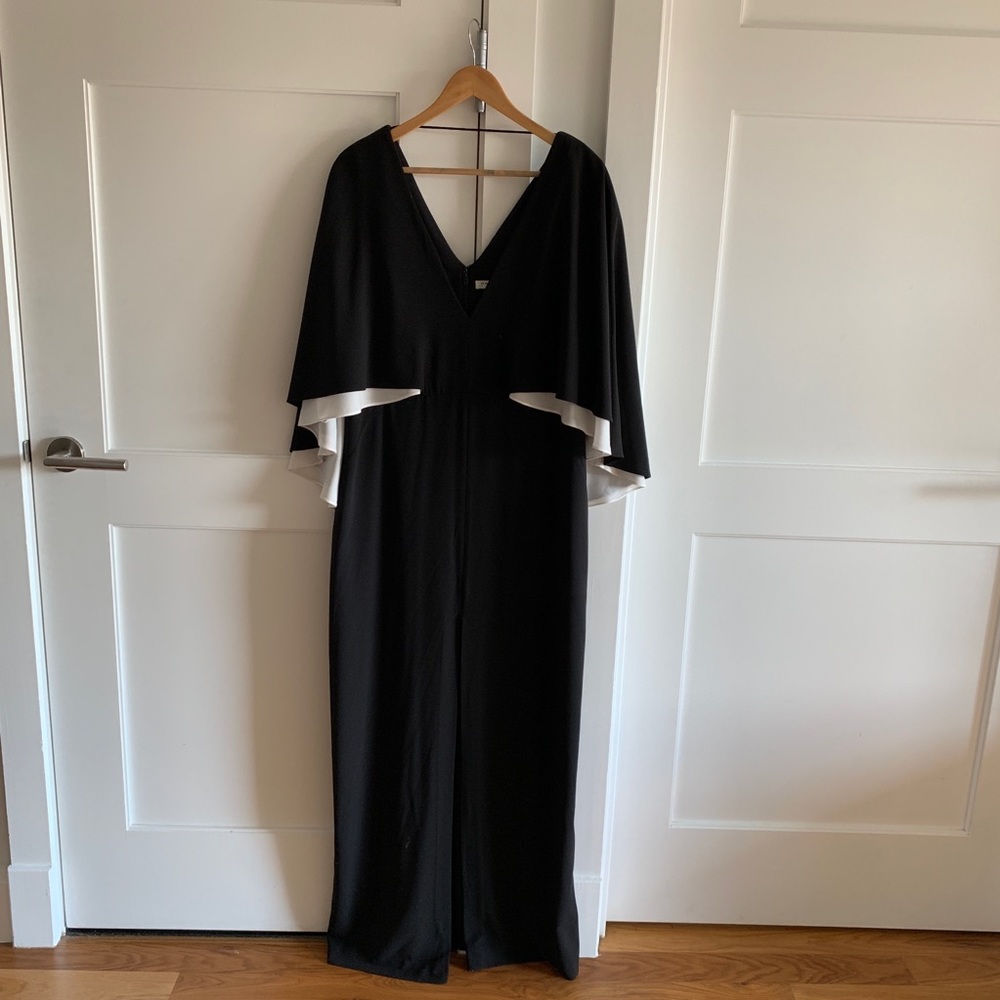 HALSTON Cape Two Tone Gown